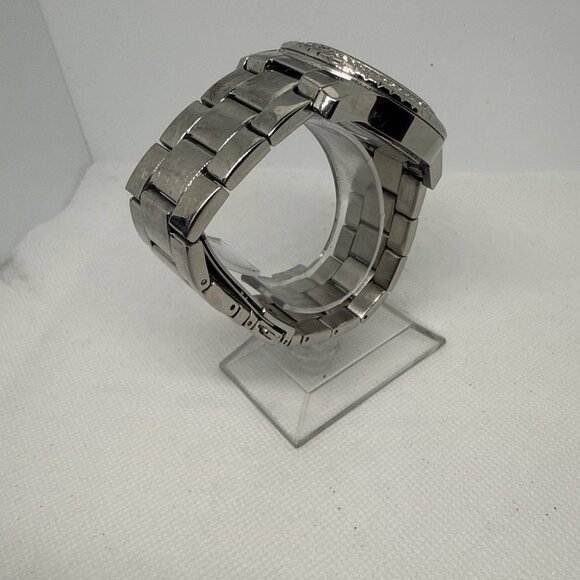 GUESS U0851L1 Women's Sporty 36mm Quartz Silver Crystal Bezel Steel Bracelet - Picture 7 of 16